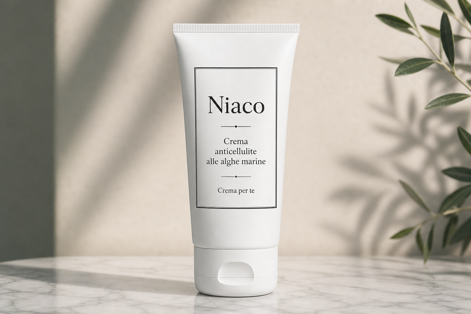 Tubo Niaco Crema anticellulite alle alghe marine, slogan Crema per te, vista principale